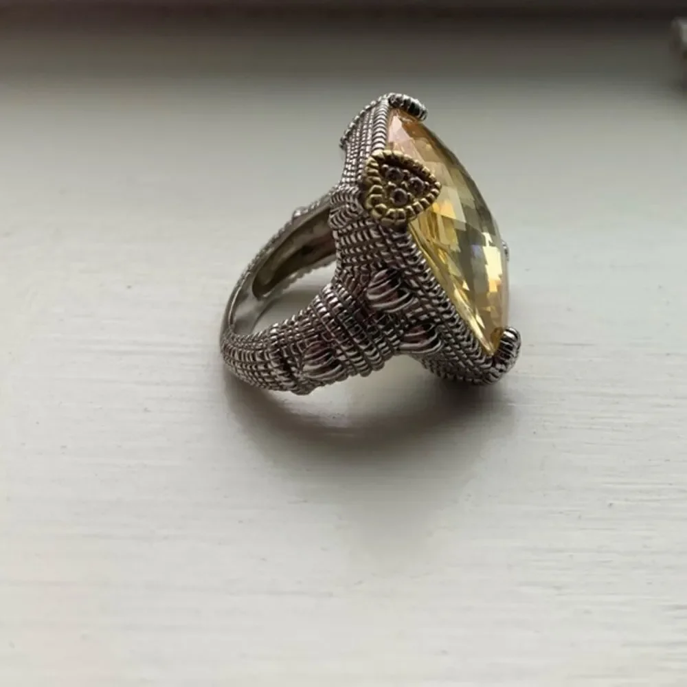 Judith Ripka Ring Diamond/18k/yellow topaz/silver